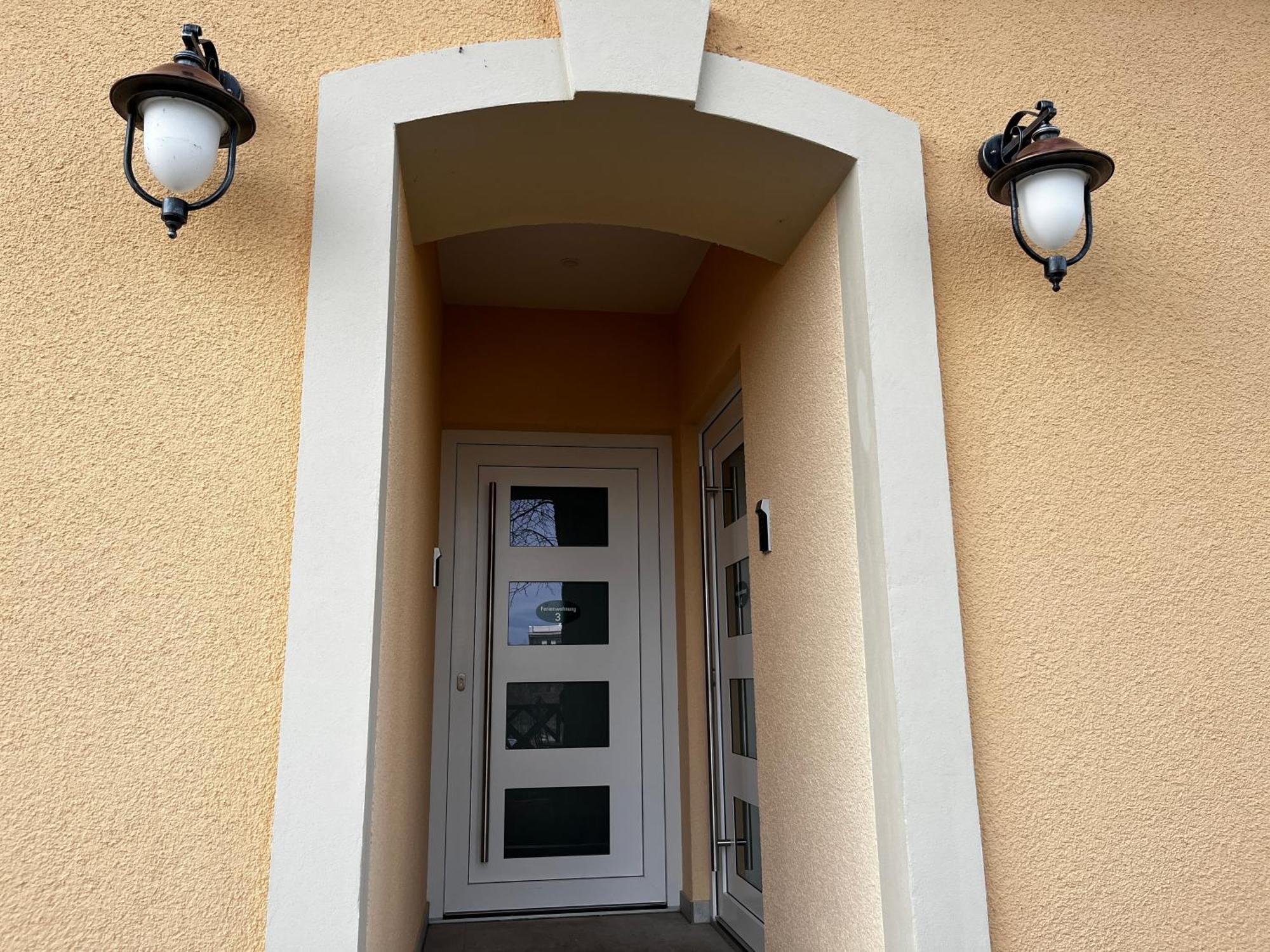 Ferienwohnungen Landeskrone Dresde Extérieur photo